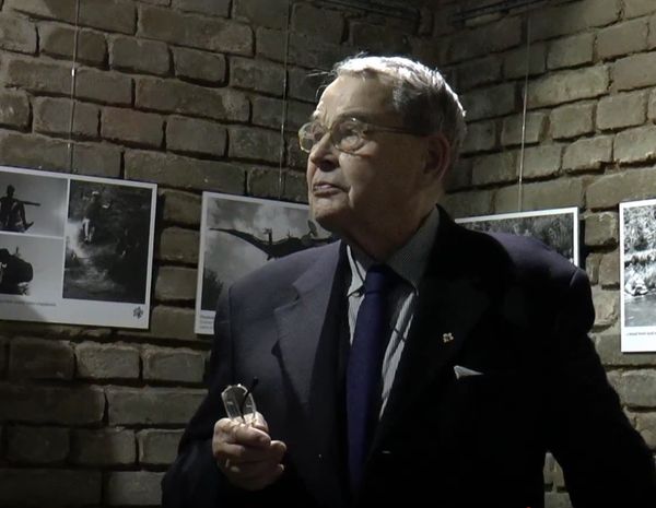 Ji�� Navr�til - skaut