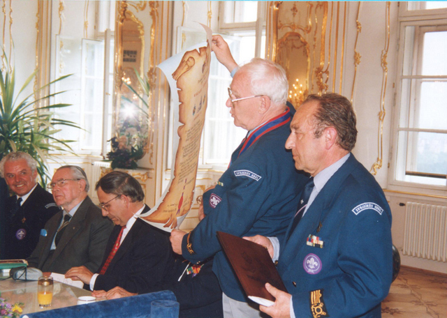 Setk�n� Jaroslava Foglara s V�clavem Havlem 25. 5. 1994